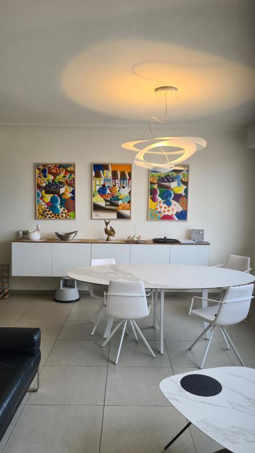 Frontaal Gelijkvloers Seaview 80M² 2 Slp Apartment ออสเทนด์ ภายนอก รูปภาพ