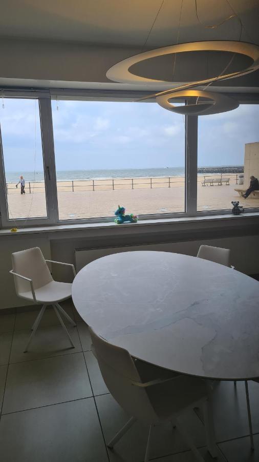 Frontaal Gelijkvloers Seaview 80M² 2 Slp Apartment ออสเทนด์ ภายนอก รูปภาพ