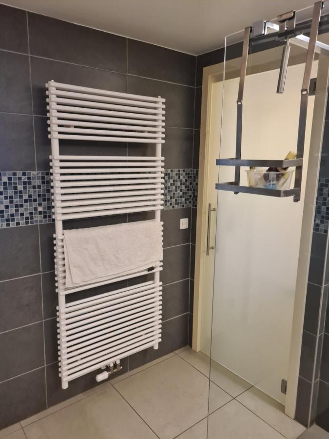 Frontaal Gelijkvloers Seaview 80M² 2 Slp Apartment ออสเทนด์ ภายนอก รูปภาพ